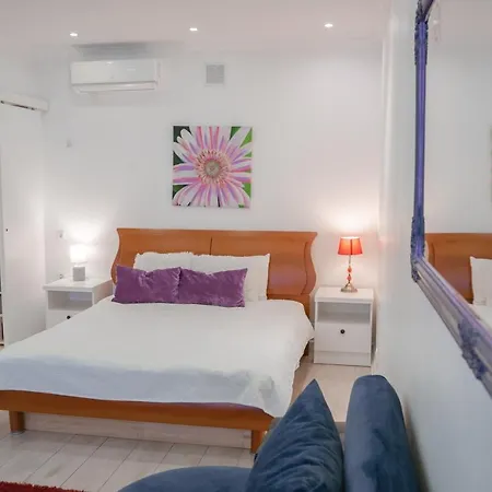 Alpetri Apartment *